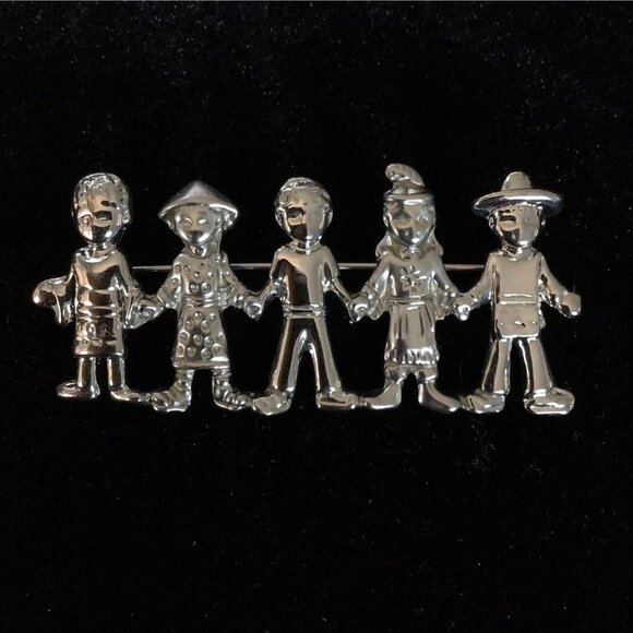 Vintage Signed Premier Designs Silvertone Children of the World Brooch/Pin - Picture 1 of 9